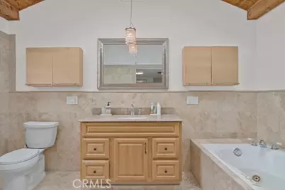 1912 N Kenneth Rd, Burbank, CA 91504 - Photo 20