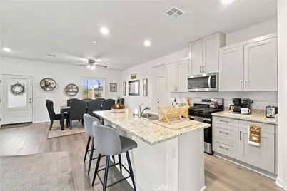 12197 Deborah, Victorville, CA 92392 - Photo 12