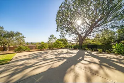 1032 W Leadora Avenue, Glendora, CA 91741 - Photo 34