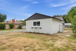 1585 W 16th St, San Bernardino, CA 92411 - Photo 2