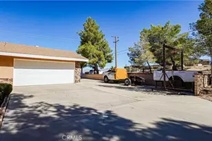 9160 Buena Vista St, Apple Valley, CA 92308 - Photo 20