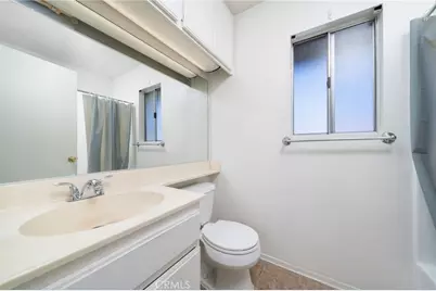 3651 Country Oaks Loop #B, Ontario, CA 91761 - Photo 16