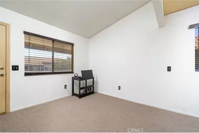 3651 Country Oaks Loop #B, Ontario, CA 91761 - Photo 6
