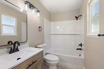 355 N Wisteria Avenue, Rialto, CA 92376 - Photo 20