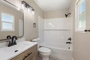 355 N Wisteria Ave, Rialto, CA 92376 - Photo 20