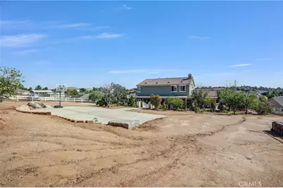 18689 Hawkhill, Perris, CA 92570 - Photo 14