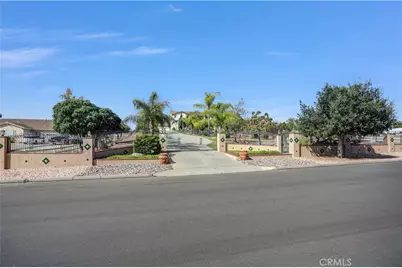 18689 Hawkhill, Perris, CA 92570 - Photo 4