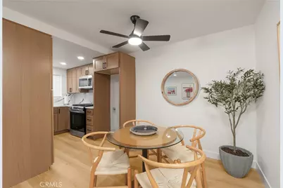 160 Yorktown, Costa Mesa, CA 92626 - Photo 8