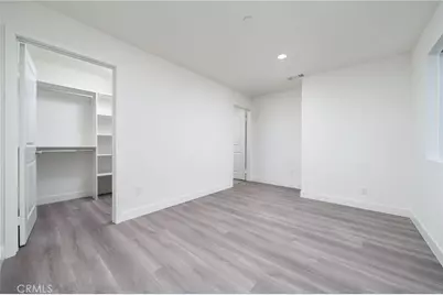 6837 N Haskell Avenue, Van Nuys, CA 91406 - Photo 24
