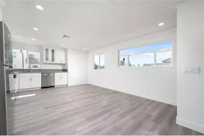 6837 N Haskell Avenue, Van Nuys, CA 91406 - Photo 14