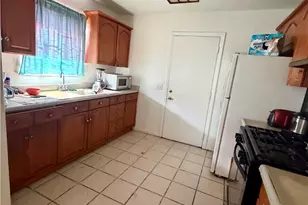 1060 Myrtle Dr, San Bernardino, CA 92410 - Photo 4