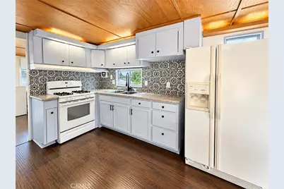 10701 G Avenue #12, Hesperia, CA 92345 - Photo 4
