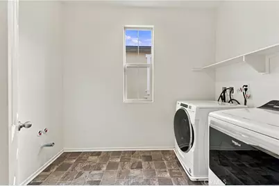 16058 Pesaro, Fontana, CA 92336 - Photo 18