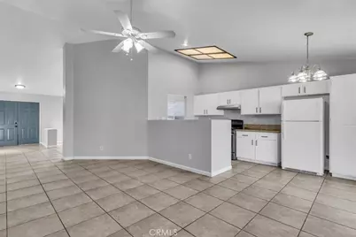 11224 Tamarisk Road, Adelanto, CA 92301 - Photo 8