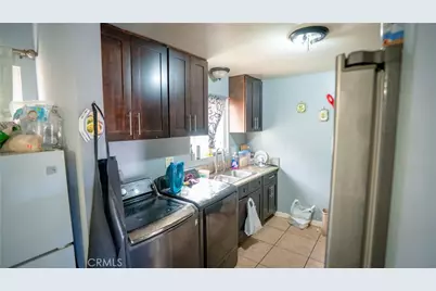 2559 Yorkshire Way, Pomona, CA 91767 - Photo 10