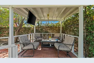 1621 Bonnie Cove Avenue, Glendora, CA 91740 - Photo 38