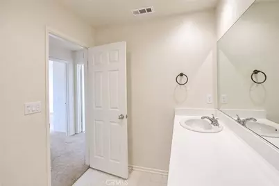11542 Gayneswood, Victorville, CA 92392 - Photo 30