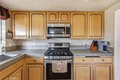9545 Hamilton, Rancho Cucamonga, CA 91701 - Photo 16
