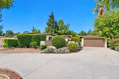 643 E Foothill Boulevard, Glendora, CA 91741 - Photo 2