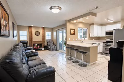 10153 Palo Alto, Rancho Cucamonga, CA 91730 - Photo 4