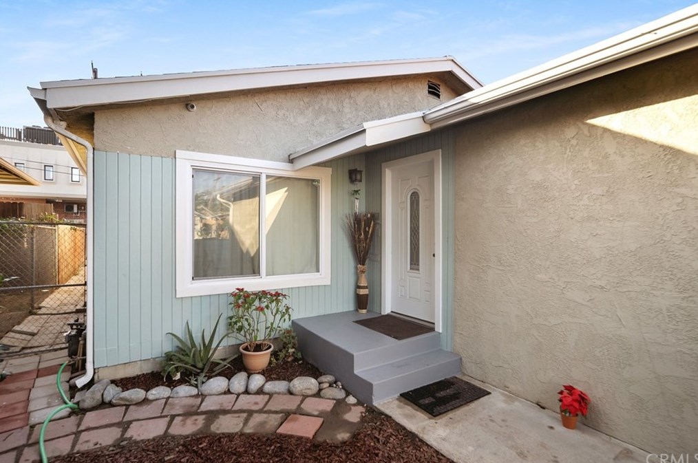 3843 Hobart Blvd, Los Angeles, CA