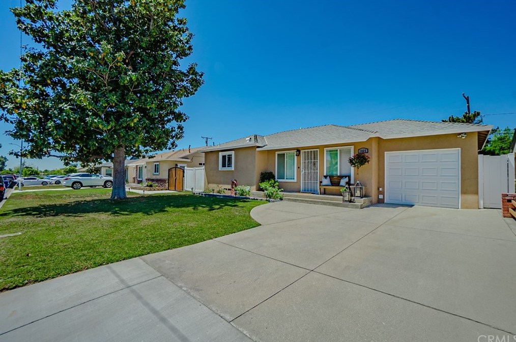 1825 Delford Ave, Duarte, CA 91010-2717