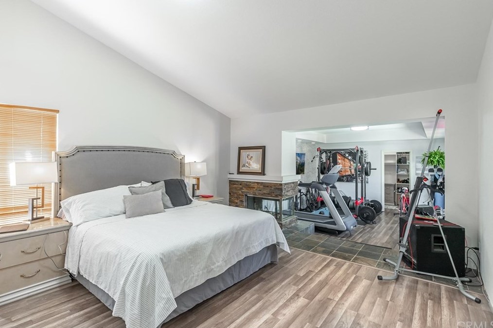 24879 Manzanita Ave, Moreno Valley, CA 92557-4209