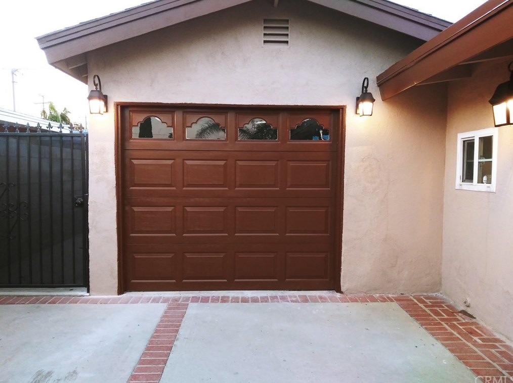 1517 Raymar St, Santa Ana, CA 92703