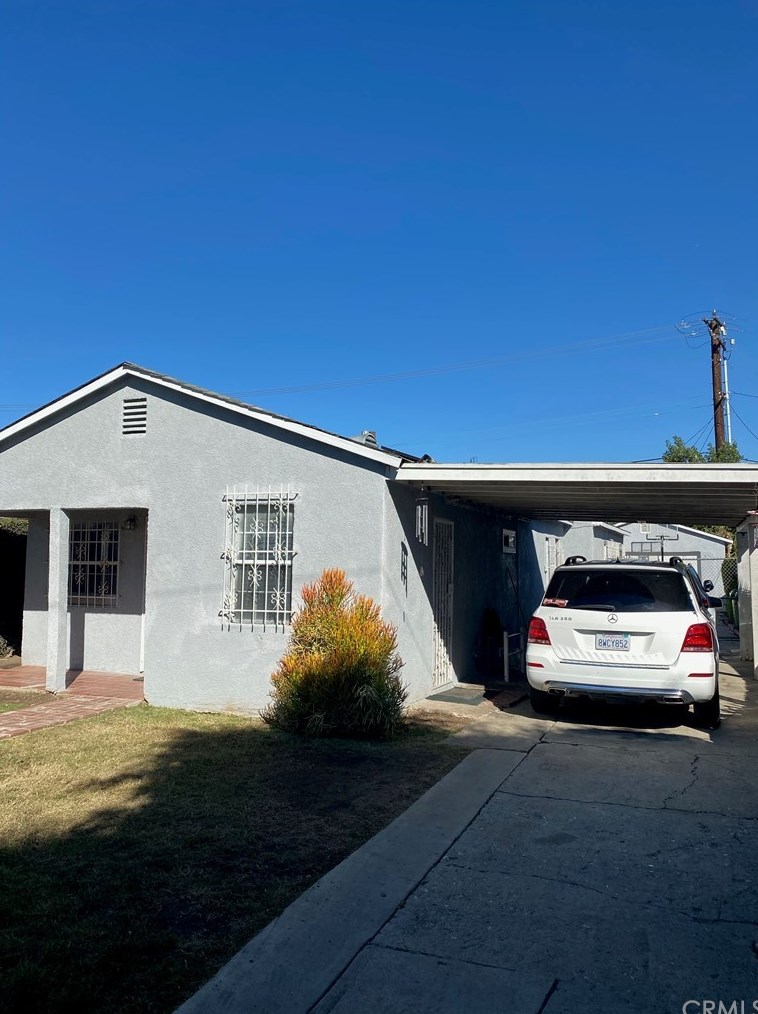 733 139th St, Los Angeles, CA 90059-3535