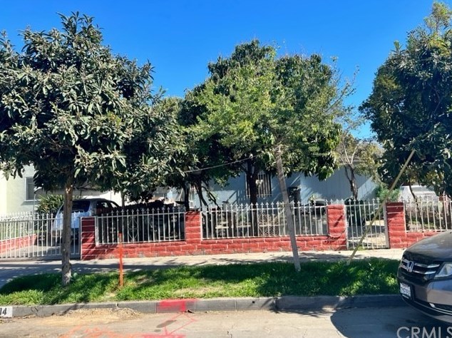 304 S Bullis Rd, Compton, CA 90221