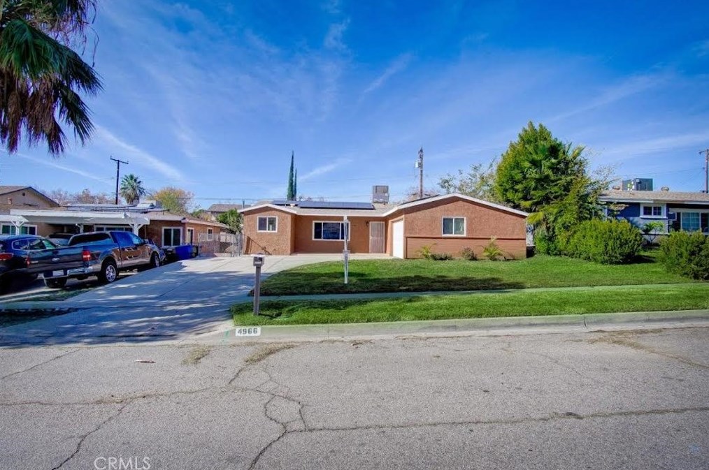 4966 N Stoddard Ave, San Bernardino, CA 92407