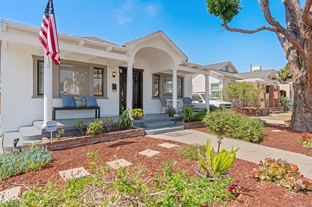 1842 42nd St, Los Angeles, CA 90058-1532