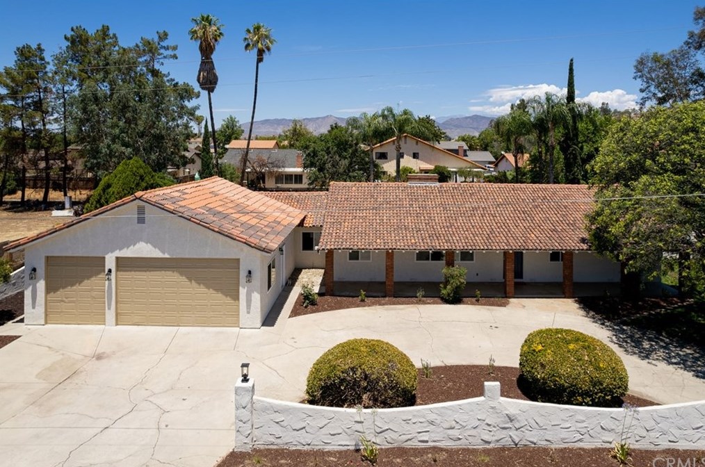 26864 Stanford St, Hemet, CA 92544-7517