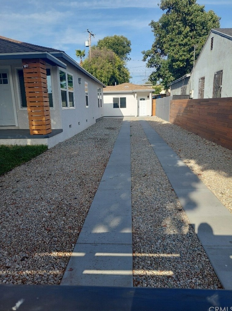 12612 Santa Fe Ave, Lynwood, CA 90262