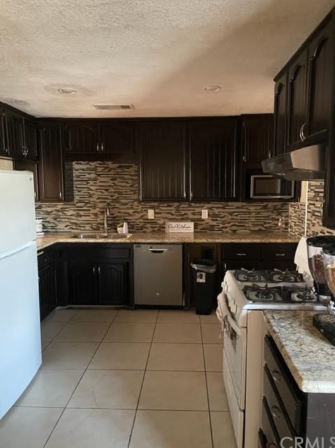 513 N Date Ave, Rialto, CA 92376