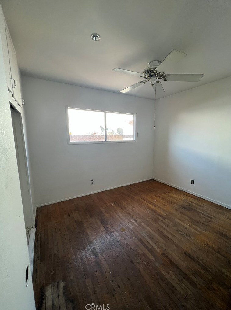 439 105th St, Los Angeles CA  90003-4912 exterior