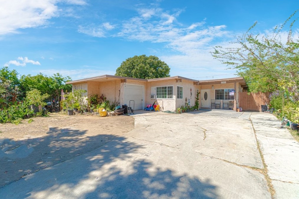 1507 W 166th St, Compton, CA 90220