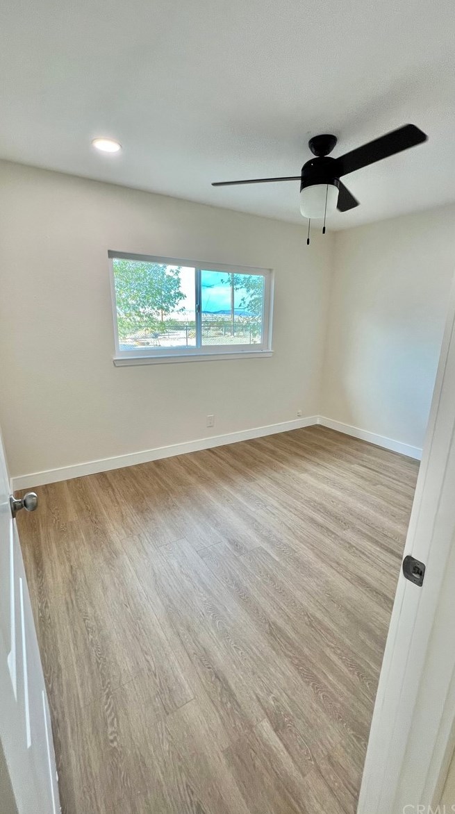 6729 Saladin Ave, Twntynine Plm CA  92277-3679 exterior