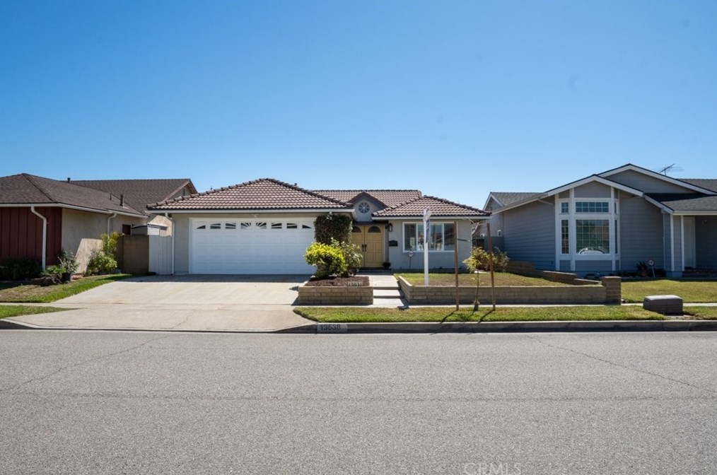 13538 Carnaby St, Artesia, CA 90703-8906