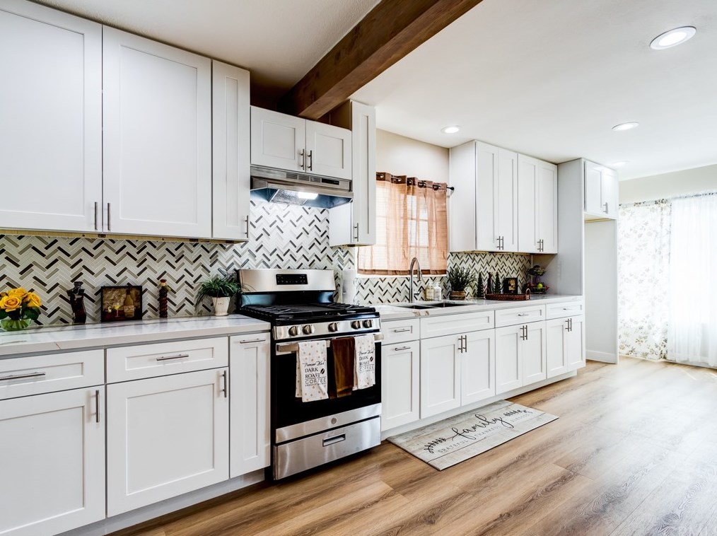 427 83rd St, Los Angeles CA  90003-3101 exterior