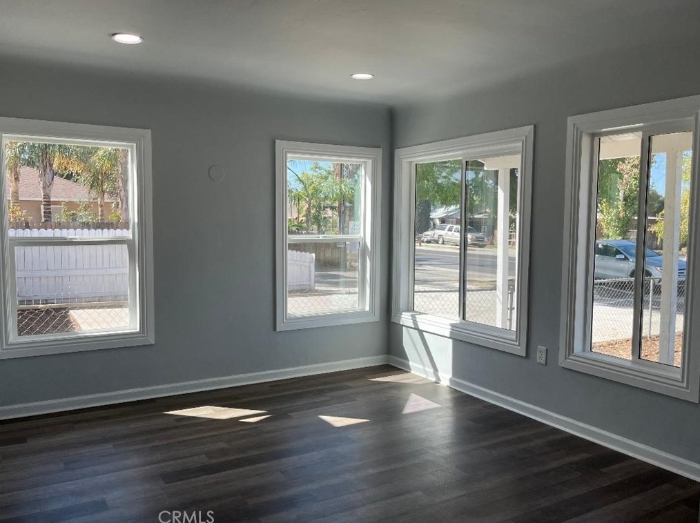 26308 San Jacinto St, Hemet CA  92543-6118 exterior