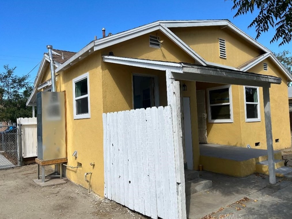 26308 San Jacinto St, Hemet CA  92543-6118 exterior