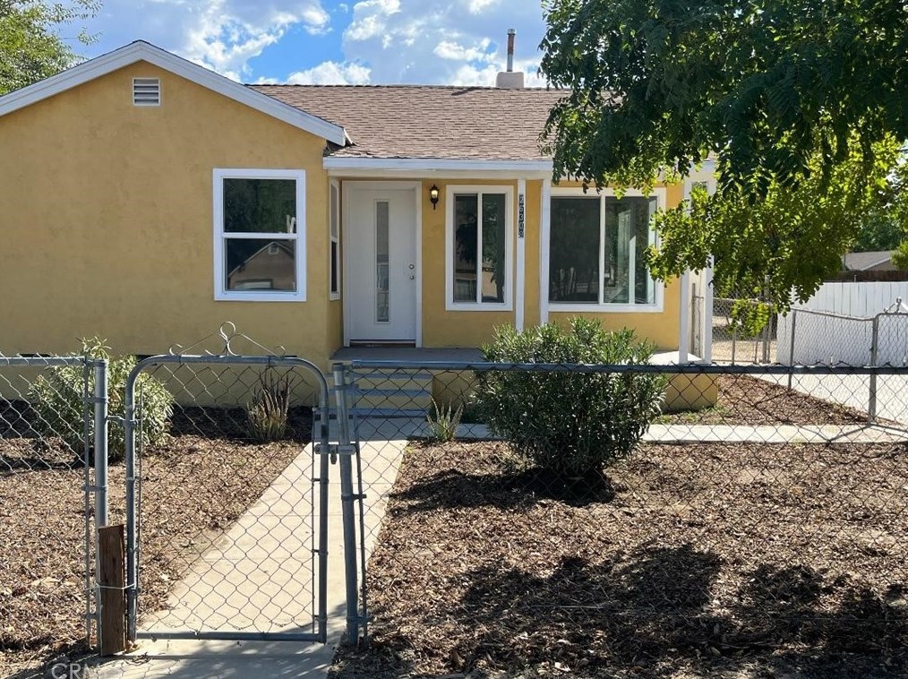 26308 San Jacinto St, Hemet CA  92543-6118 exterior