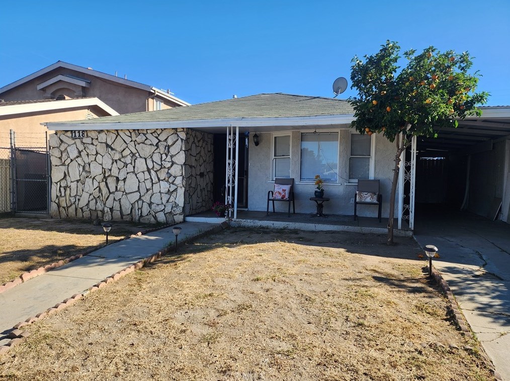 118 118th St, Los Angeles, CA 90061-2422