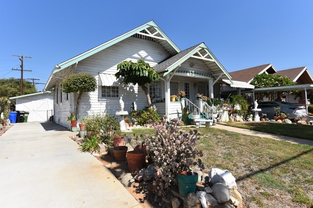 3957 Hammel St, Los Angeles, CA 90063-3525