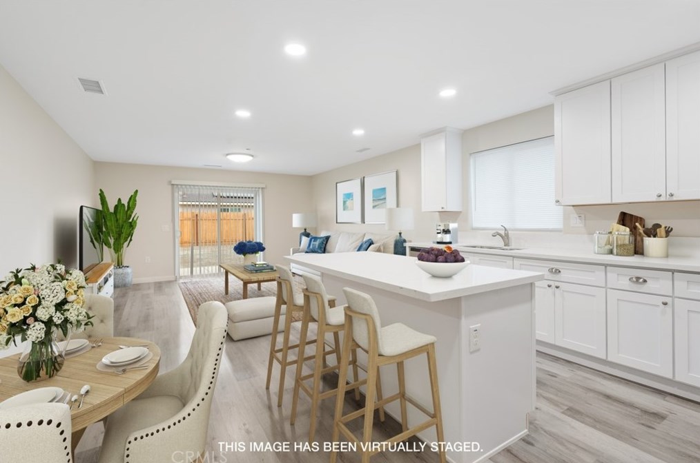 331 Laurel St, Colton, CA 92324-2586