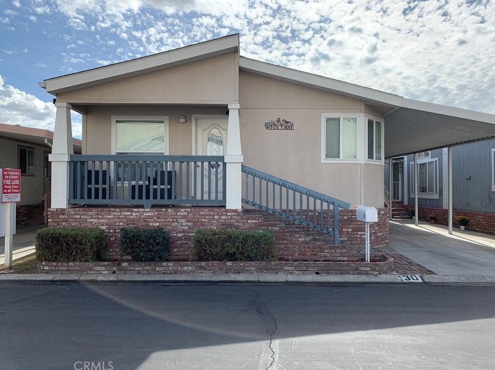 19127 Pioneer Blvd #30, Artesia, CA 90701