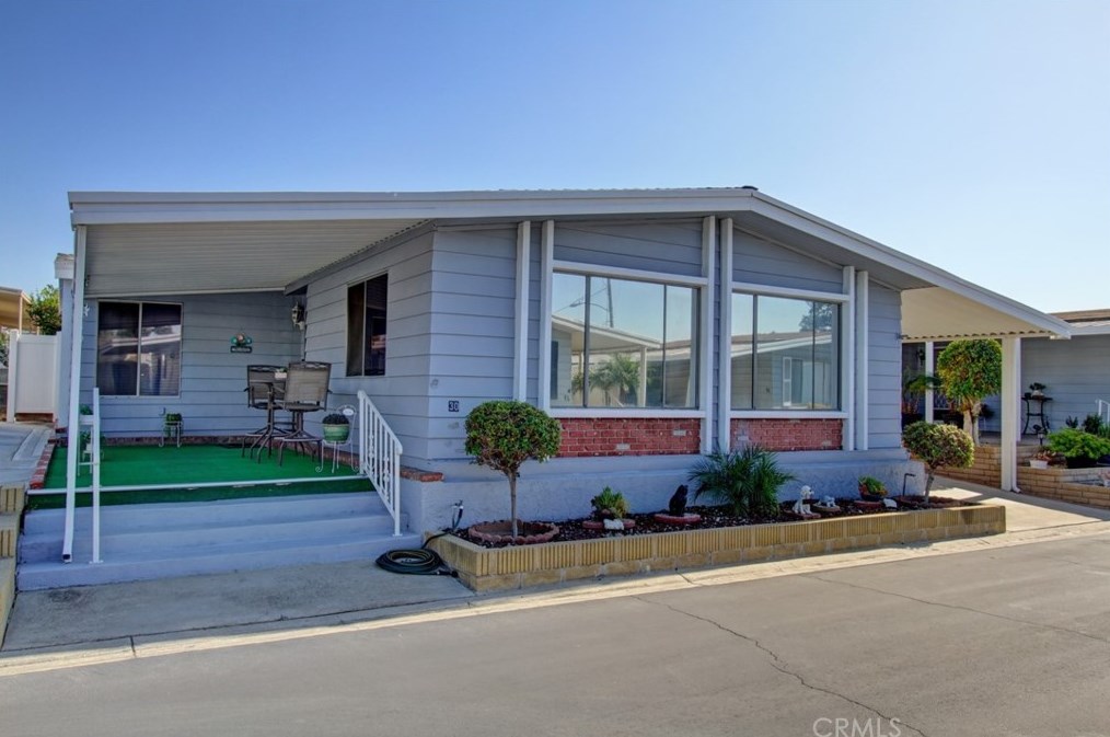 11730 Whittier Blvd #30, Whittier, CA 90601