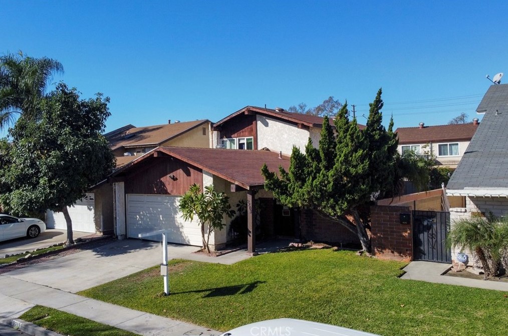 9203 Pioneer Blvd, Santa Fe Springs, CA 90670