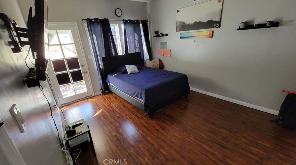 212 Park View St, Los Angeles CA  90057-2012 exterior